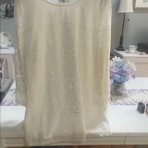 YOU MAKE AN OFFER$ Closet Clearance Gently Loved Isaac Mizrahi Cream Lace Tunic